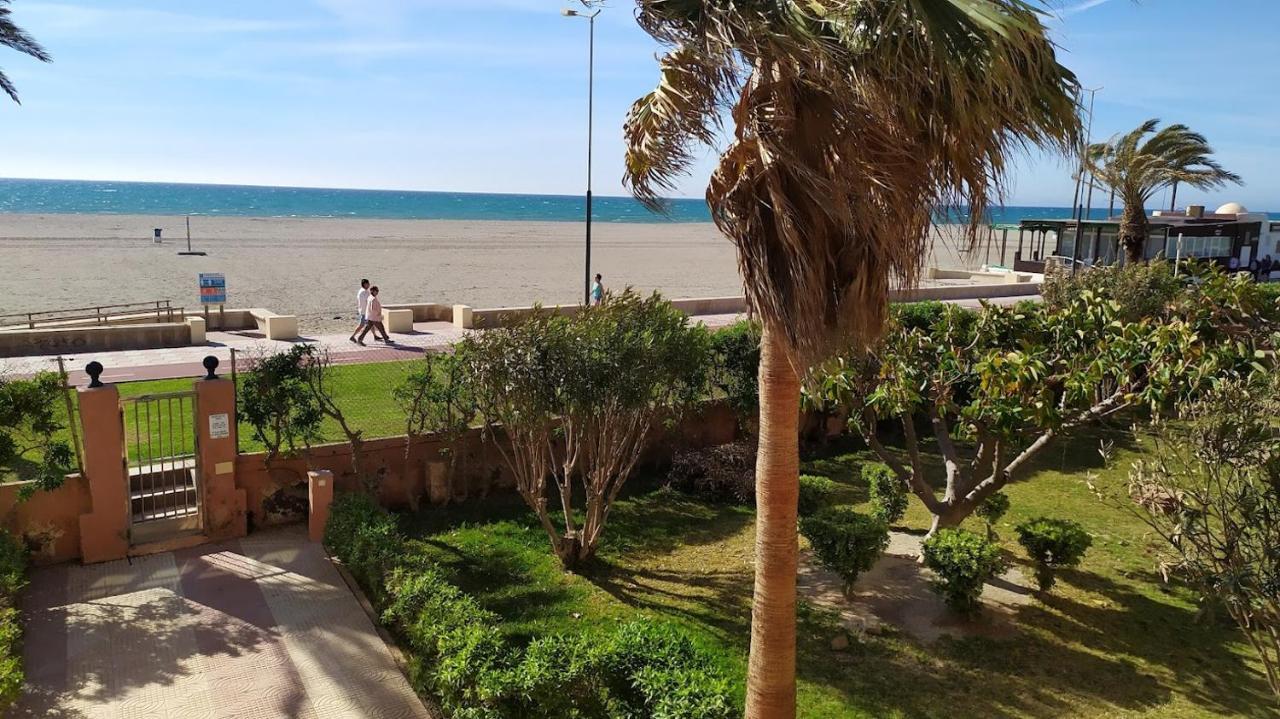 Atractivo Apartamento En La Playa Con Parking روكيتاس ذي مار المظهر الخارجي الصورة